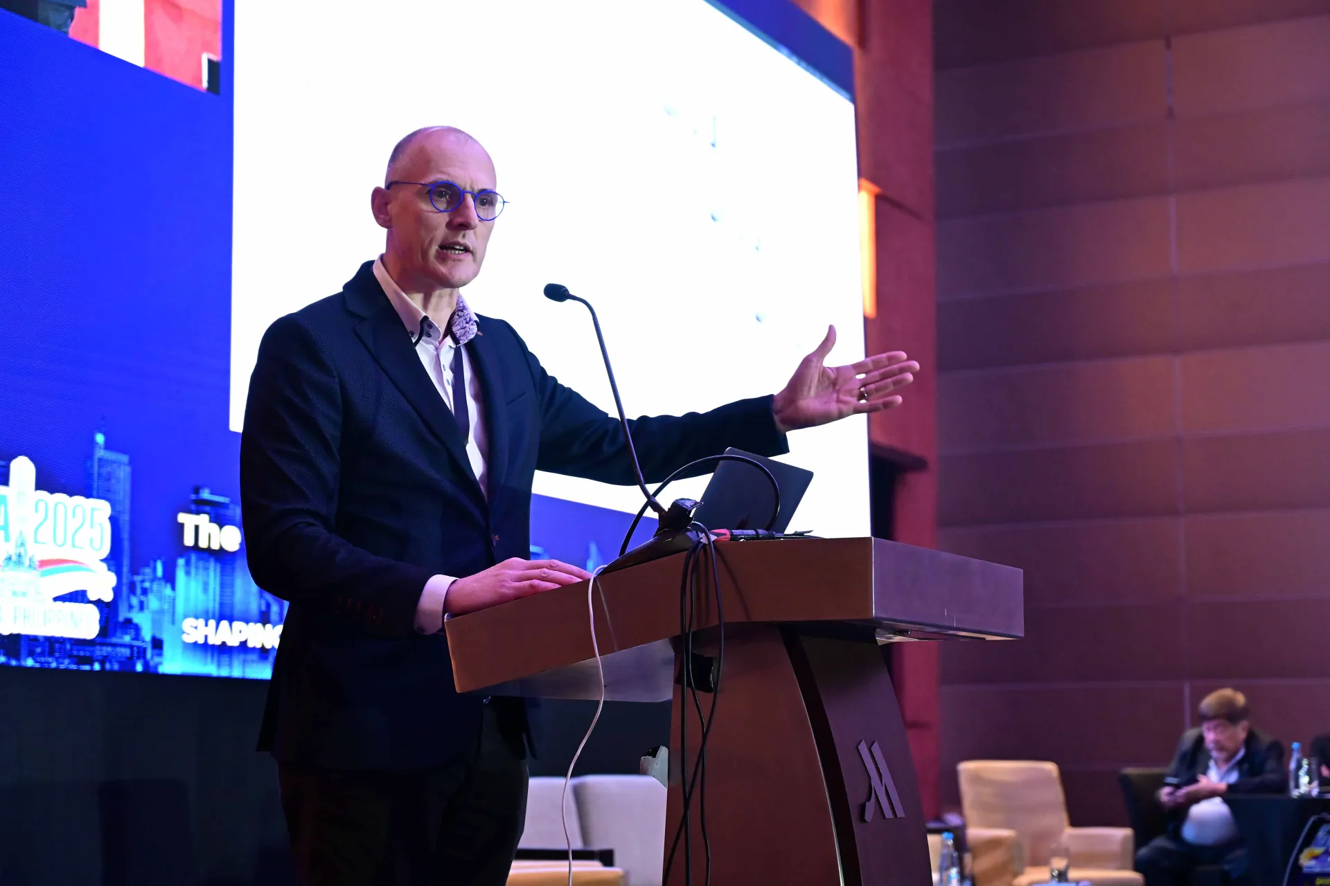 PLENARY LECTURES